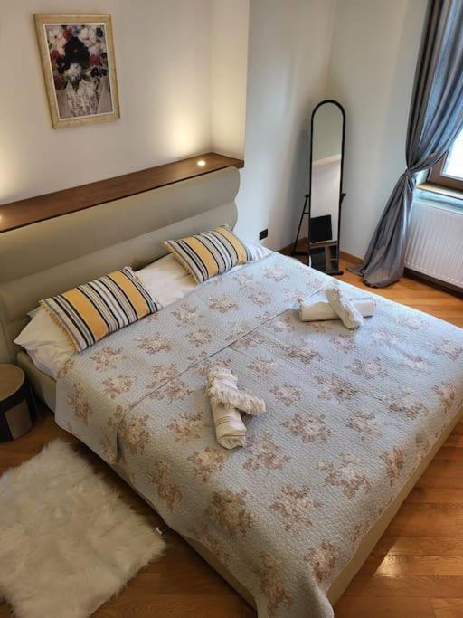 Sophie's Place